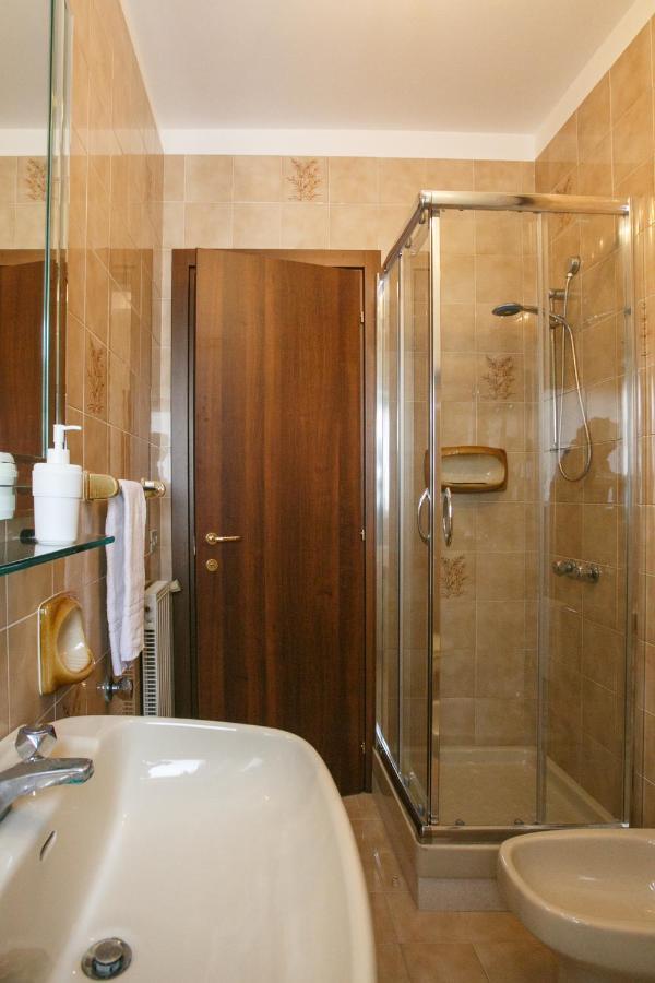 Ginevra Apartment Cefalu Luaran gambar