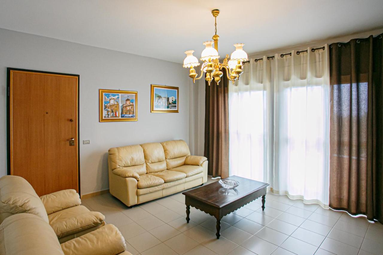 Ginevra Apartment Cefalu Luaran gambar